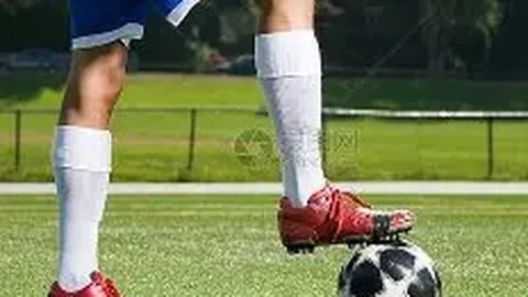 国安与海港2-2战平，武磊双响张玉宁点球立功